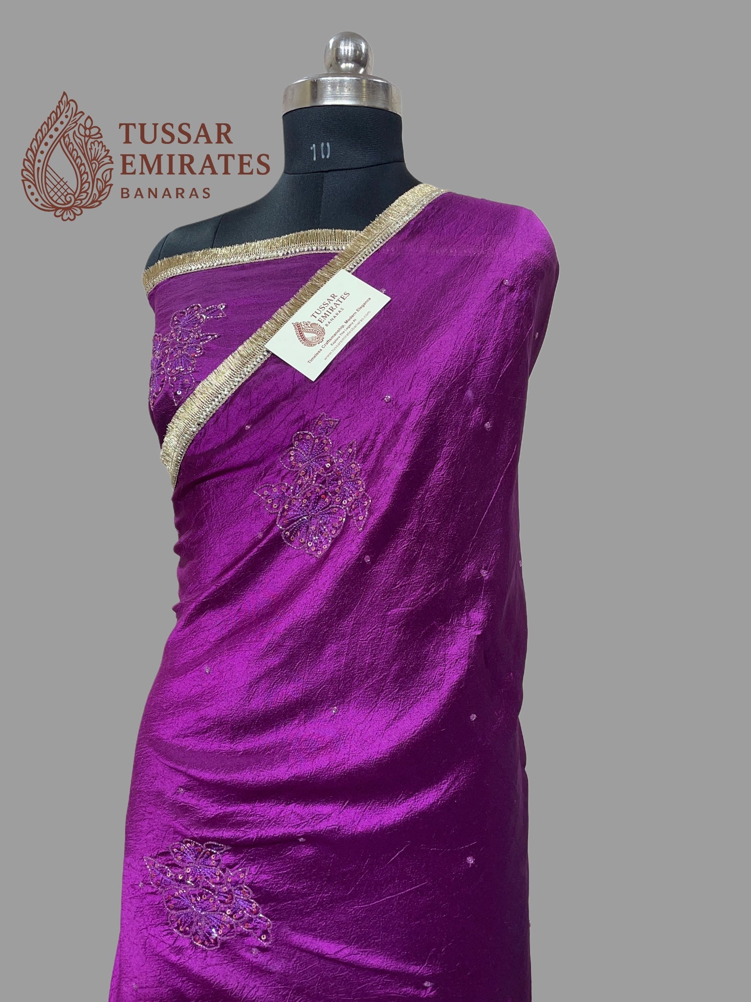 Pure Crepe Silk Handloom Banarasi Saree - handwork motifs