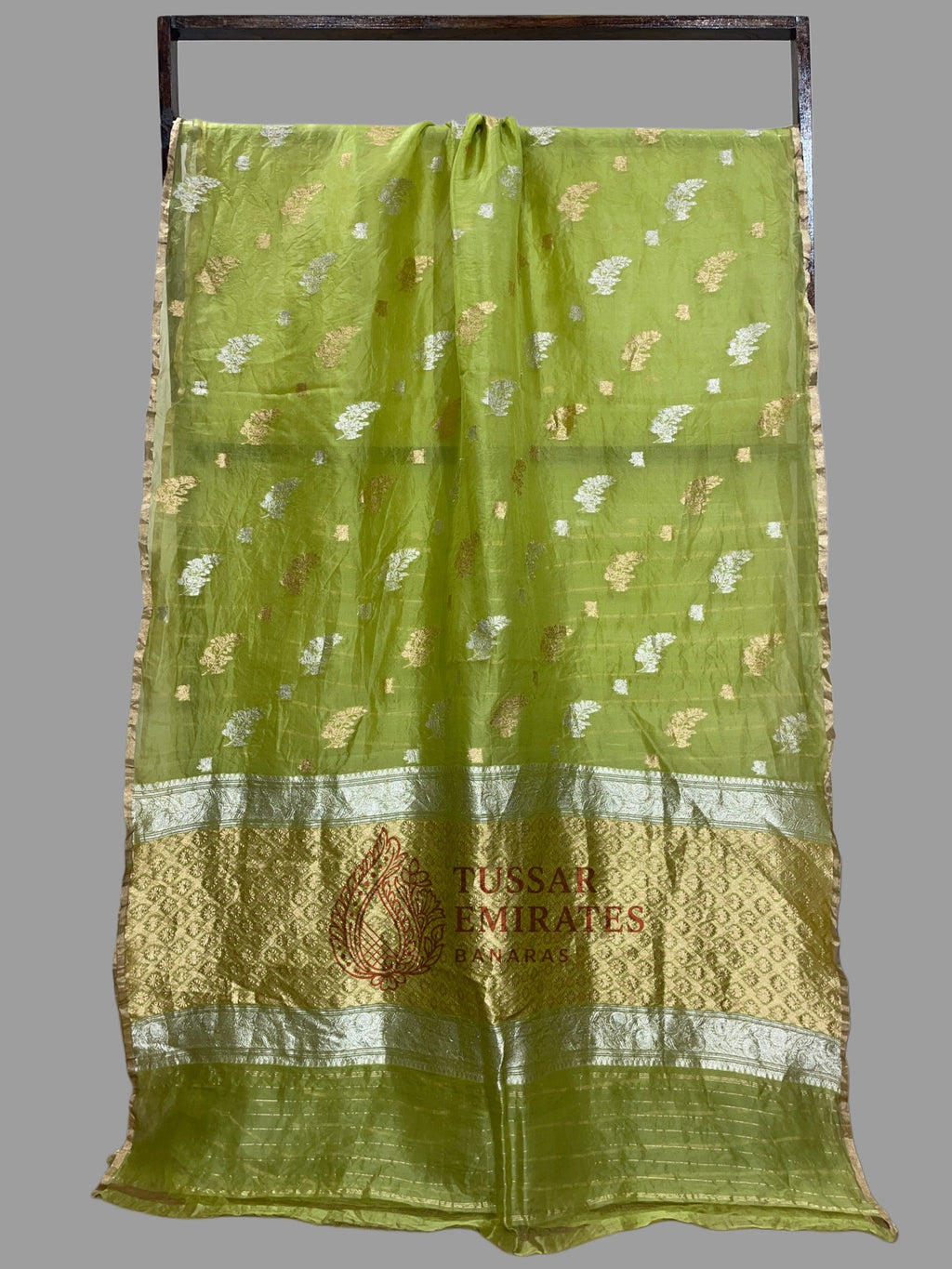Pure Kora Silk Handloom Banarasi Saree - With Sona Roopa Kadhua Buta - Tussar Emirates