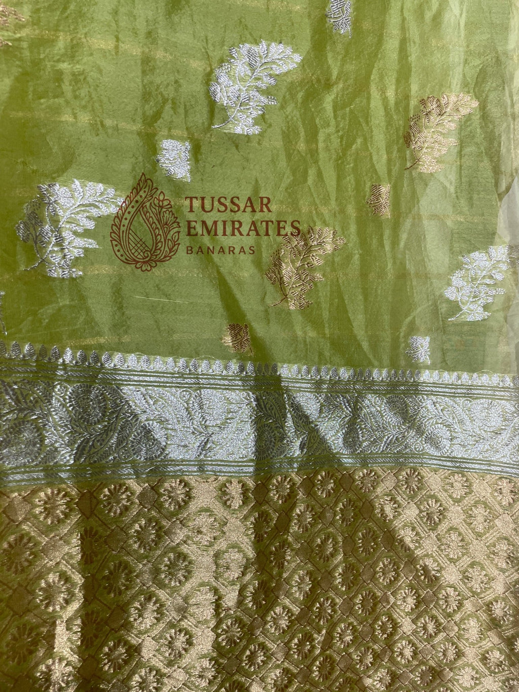 Pure Kora Silk Handloom Banarasi Saree - With Sona Roopa Kadhua Buta - Tussar Emirates